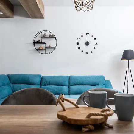 Apartment Aspen Apart12 *